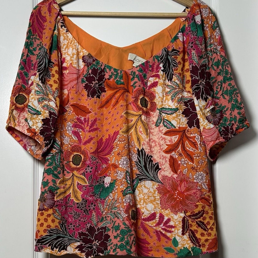 LOFT Mixed Botanical Floral Wide Neck Puff Sleeve Blouse Tomato Girl Boho Style